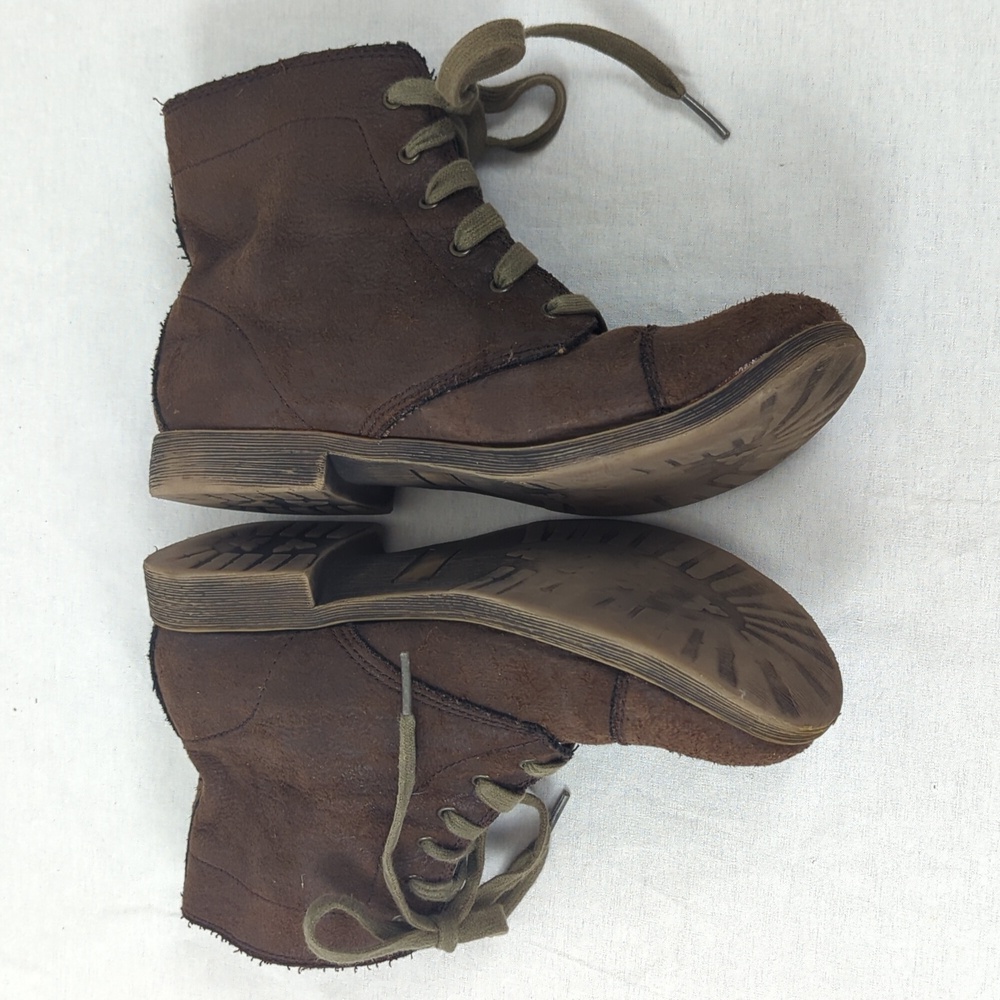 ZIGIny "BATTLE" ANKLE LACE UP SUEDE BOOTIES SZ 8